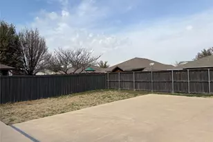 9011 King Ranch Dr, Cross Roads, TX 76227 - Photo 28