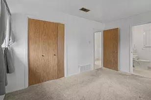 42 Page St, Hurst, TX 76053 - Photo 20