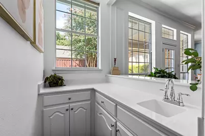 1621 Glen Springs Drive, Plano, TX 75093 - Photo 20