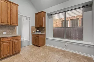 3525 Beekman Dr, Fort Worth, TX 76244 - Photo 6