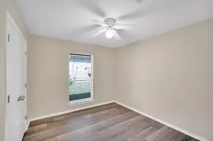 203 Shawnee Trail, Alvarado, TX 76009 - Photo 18