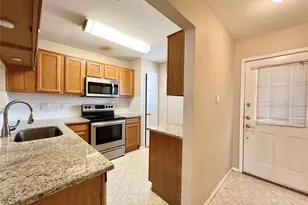 168 Merlin Way, Euless, TX 76039 - Photo 2