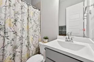 3433 Rosebud Park Ln, Dallas, TX 75229 - Photo 16