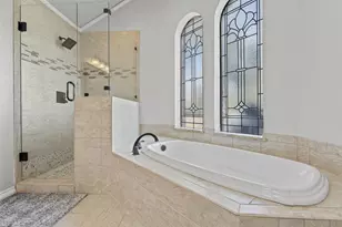 10112 Candlebrook Dr, Dallas, TX 75243 - Photo 14