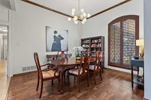 10112 Candlebrook Dr, Dallas, TX 75243 - Photo 4