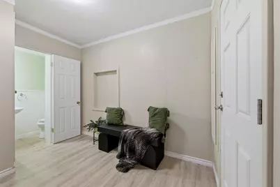 519 Staffordshire Drive, Irving, TX 75061 - Photo 18