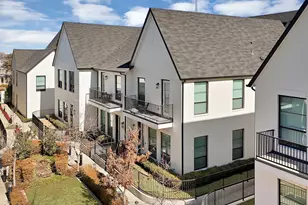 123 Gdn Ct E, Arlington, TX 76013 - Photo 8