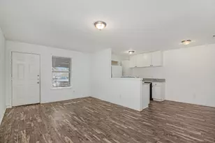 6000 Calloway Ct, Fort Worth, TX 76114 - Photo 6