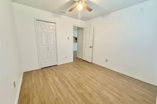 2128 Cay Ct, Irving, TX 75060 - Photo 14