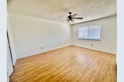 2128 Cay Court, Irving, TX 75060 - Photo 8