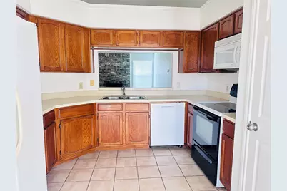 2128 Cay Court, Irving, TX 75060 - Photo 6