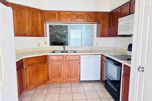 2128 Cay Ct, Irving, TX 75060 - Photo 6