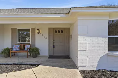 4204 Galway Avenue, Fort Worth, TX 76109 - Photo 2