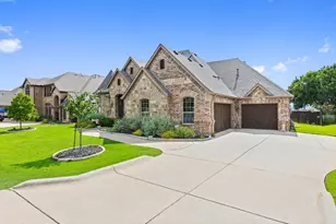 12357 Indian Creek Dr, Fort Worth, TX 76179 - Photo 2