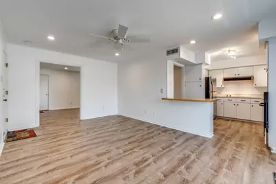 5833 Birchbrook Drive #208, Dallas, TX 75206 - Photo 4