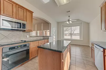 920 Melissa Drive, Waxahachie, TX 75167 - Photo 14