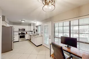 4325 Avon Ct, Flower Mound, TX 75028 - Photo 18