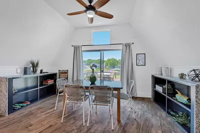 114 E Seminole Drive, Lake Kiowa, TX 76240 - Photo 14