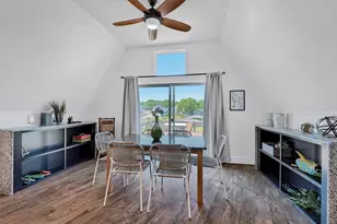 114 E Seminole Dr, Lake Kiowa, TX 76240 - Photo 14