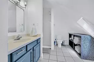 114 E Seminole Dr, Lake Kiowa, TX 76240 - Photo 26