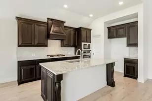 305 Bowrider Ln, Granbury, TX 76049 - Photo 12