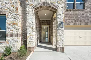 305 Bowrider Ln, Granbury, TX 76049 - Photo 4
