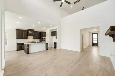 305 Bowrider Lane, Granbury, TX 76049 - Photo 8