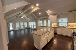 1521 Yellowthroat Dr, Little Elm, TX 75068 - Photo 6