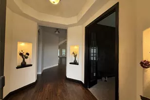 1521 Yellowthroat Dr, Little Elm, TX 75068 - Photo 2