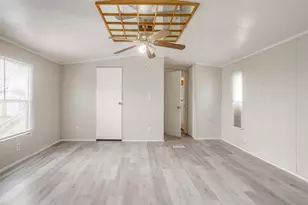 1021 Tanglewood Dr, Alvarado, TX 76009 - Photo 26