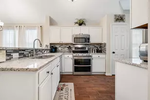 1380 Portsmouth Dr, Cross Roads, TX 76227 - Photo 8