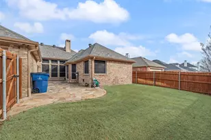 10401 Forrest Dr, Frisco, TX 75035 - Photo 38