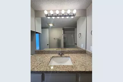 7425 Kingswood Drive, Fort Worth, TX 76133 - Photo 14