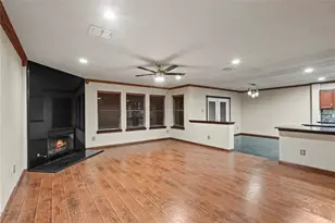 7201 Chambers Creek Ln, Arlington, TX 76002 - Photo 12