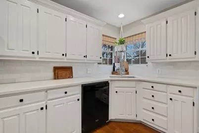 2109 Mayfield Circle, Corinth, TX 76208 - Photo 10