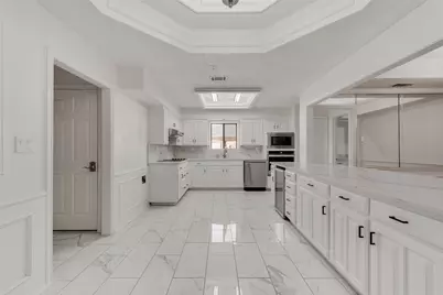 6621 Townlake Circle, Arlington, TX 76016 - Photo 10