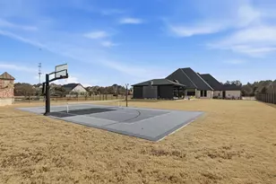 1423 Hawthorne Ln, Keller, TX 76262 - Photo 38