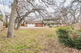 5917 Jacqueline Rd, Fort Worth, TX 76112 - Photo 4