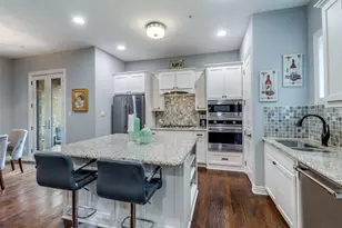 2811 Hood St, Dallas, TX 75219 - Photo 12