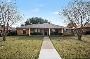 1950 Westminster Dr, Carrollton, TX 75007 - Photo 2