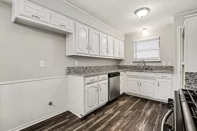 1950 Westminster Drive, Carrollton, TX 75007 - Photo 10