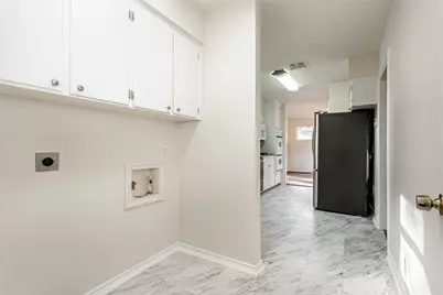 6908 Wake Forrest Drive, Dallas, TX 75214 - Photo 14