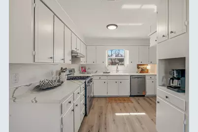 130 Omaha, Stephenville, TX 76401 - Photo 6