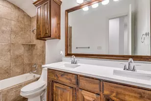 10009 Allen Mill Ct, Fort Worth, TX 76135 - Photo 28