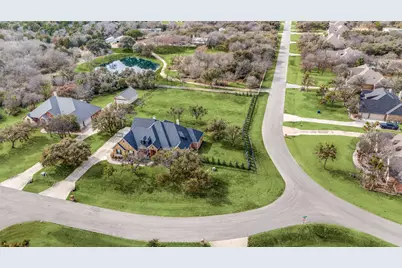 10009 Allen Mill Court, Fort Worth, TX 76135 - Photo 40