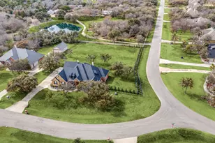 10009 Allen Mill Ct, Fort Worth, TX 76135 - Photo 40