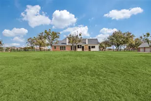 10009 Allen Mill Ct, Fort Worth, TX 76135 - Photo 38