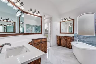 10009 Allen Mill Ct, Fort Worth, TX 76135 - Photo 10