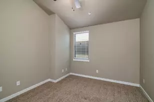 640-642-644-646 Fallow Dr, Venus, TX 76084 - Photo 8