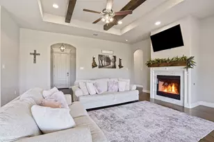 6472 County Rd 913, Godley, TX 76044 - Photo 6